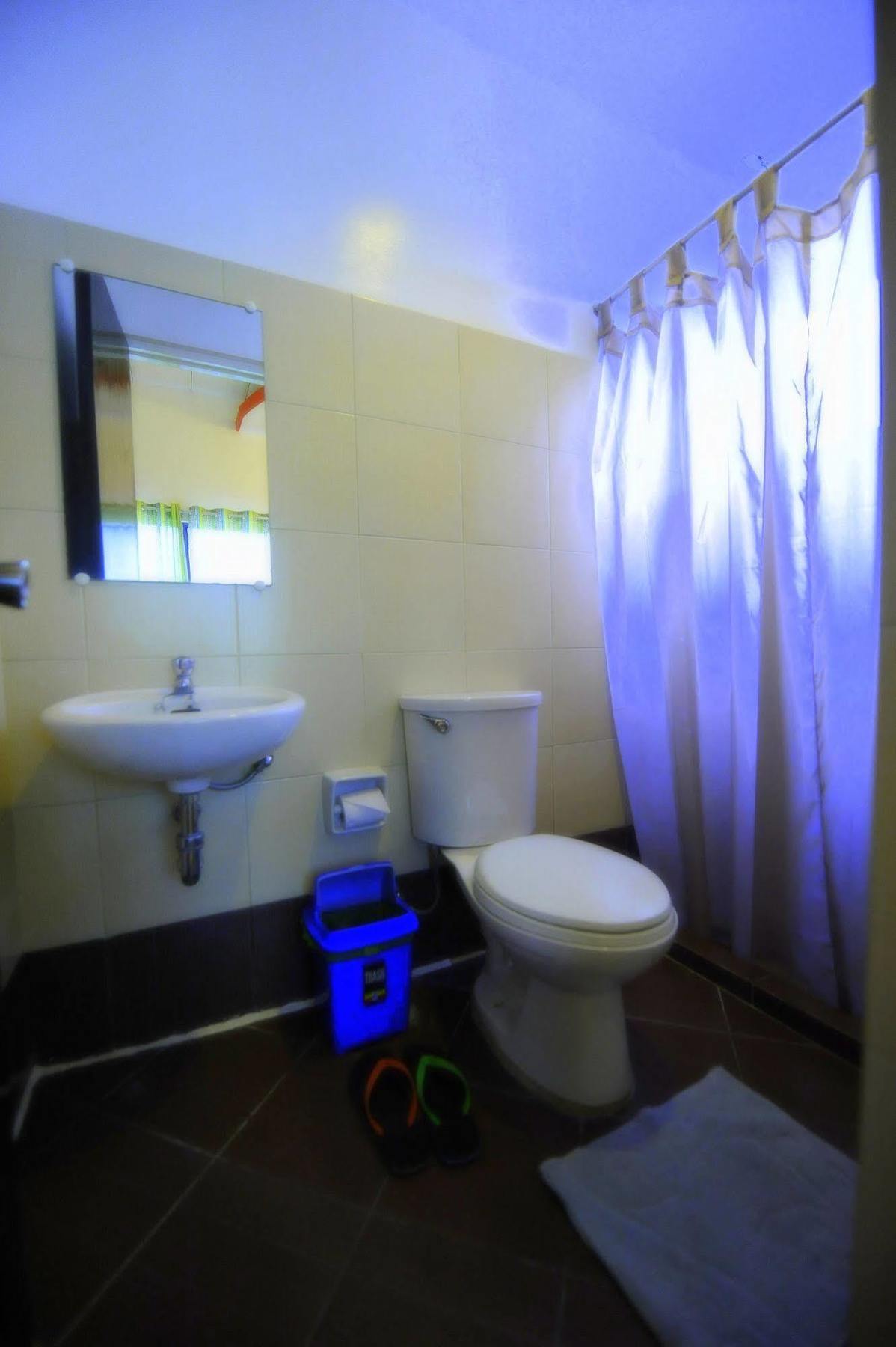 First Pacific Inn Davao City Εξωτερικό φωτογραφία