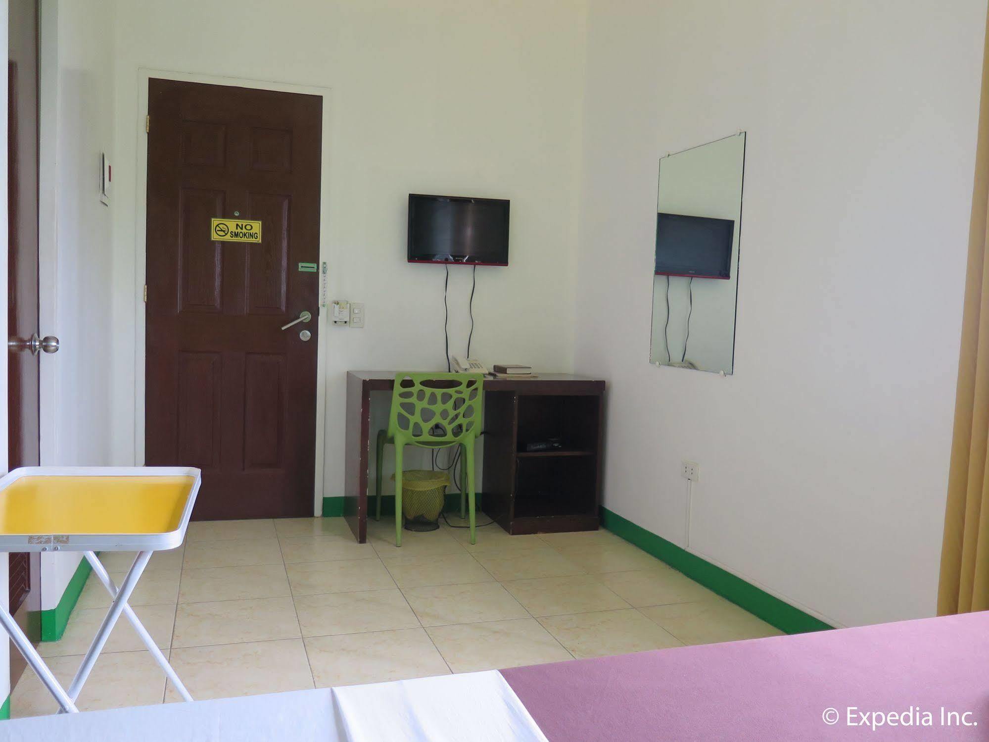 First Pacific Inn Davao City Εξωτερικό φωτογραφία