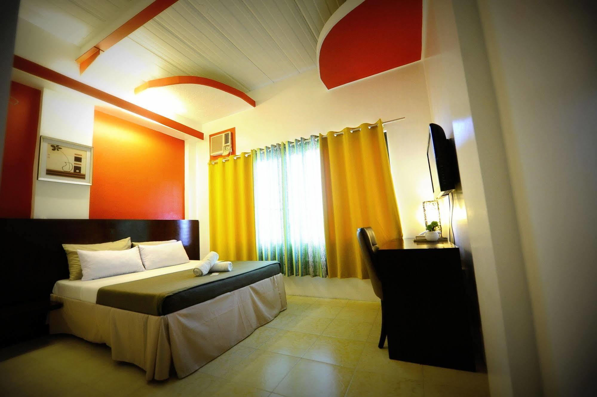 First Pacific Inn Davao City Εξωτερικό φωτογραφία